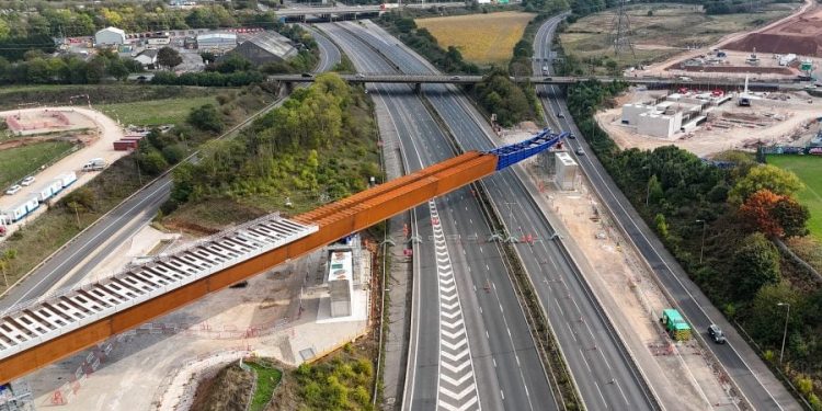 HS2 team slides 4,600t viaduct over live M6 motorway