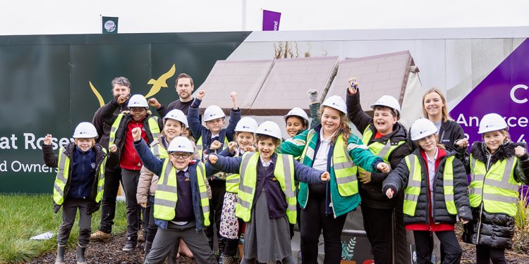 Education meets construction as Herne Bay pupils tour new homes project
