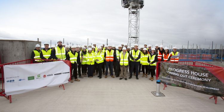 Winvic and Gilltown celebrate topping out at Progress House PBSA scheme in Coventry