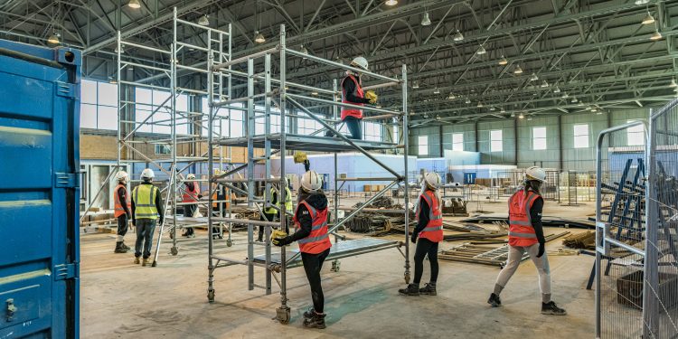 Scottish offshore workers urged to consider a career in construction