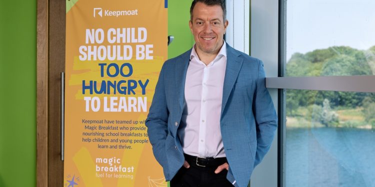 Housebuilder pledges to fund thousands of meals for children