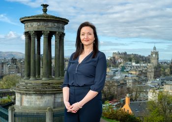 Employers Urged to Bring Back the Human Touch