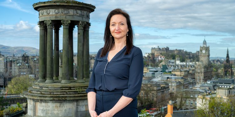 Employers Urged to Bring Back the Human Touch