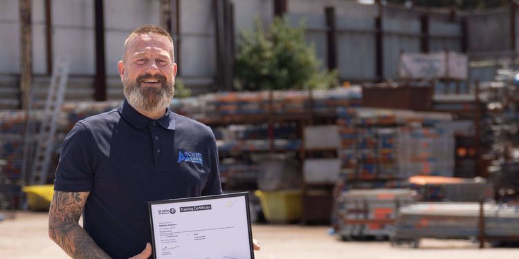 Scaffolder’s life saved by boss who put first aid training into action